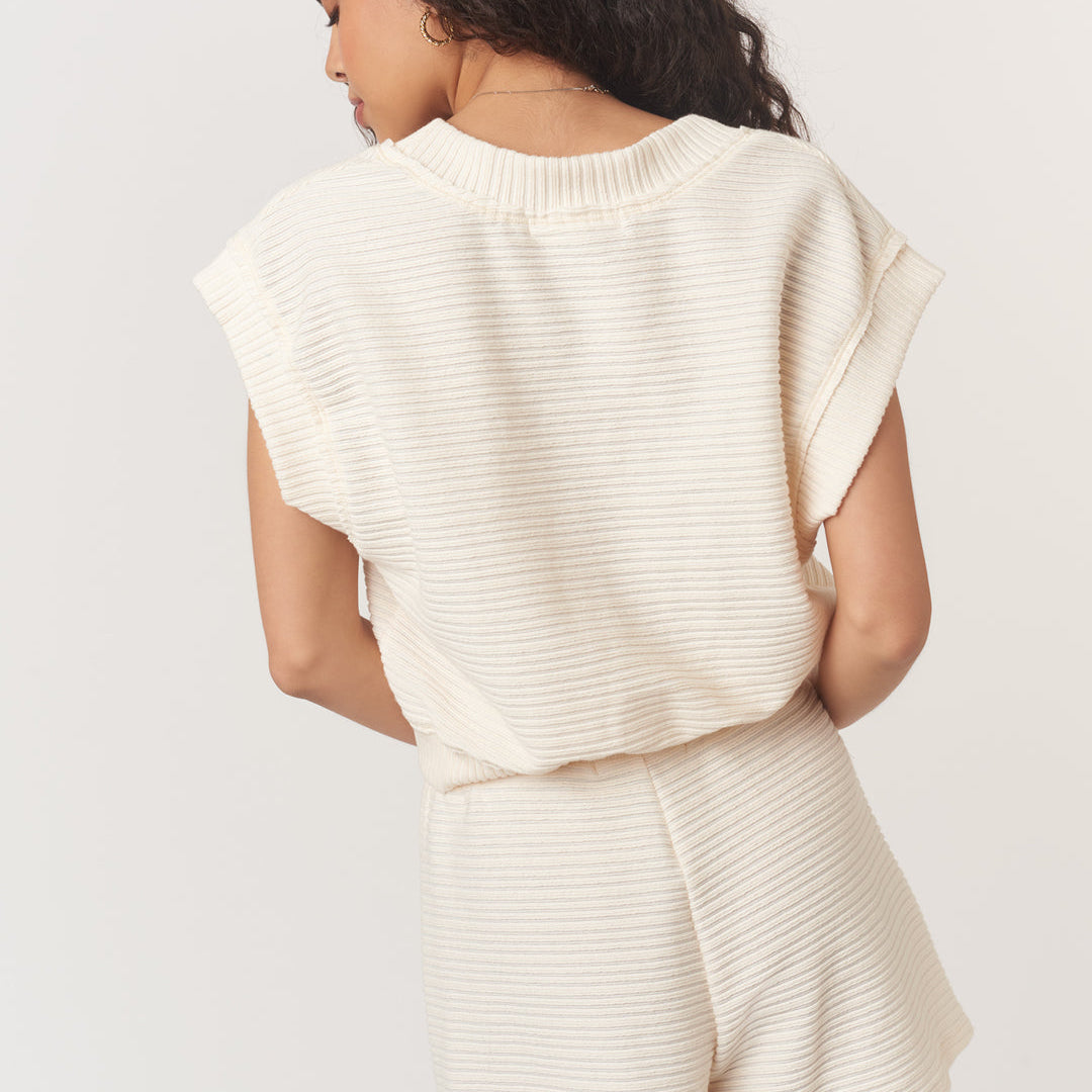 End Game V Neck Tee Ivory