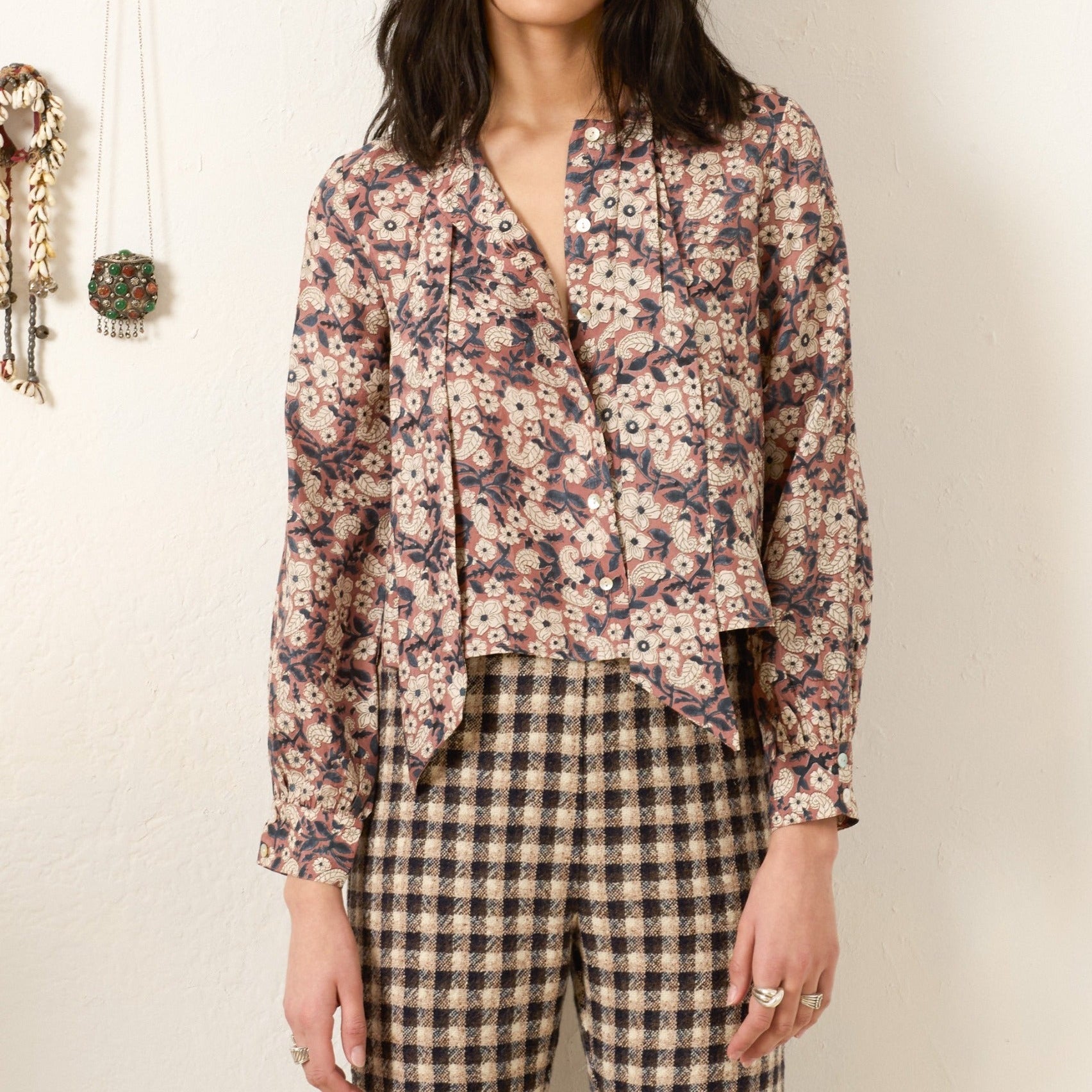 Chancery Floral Shirt Nude Sepia
