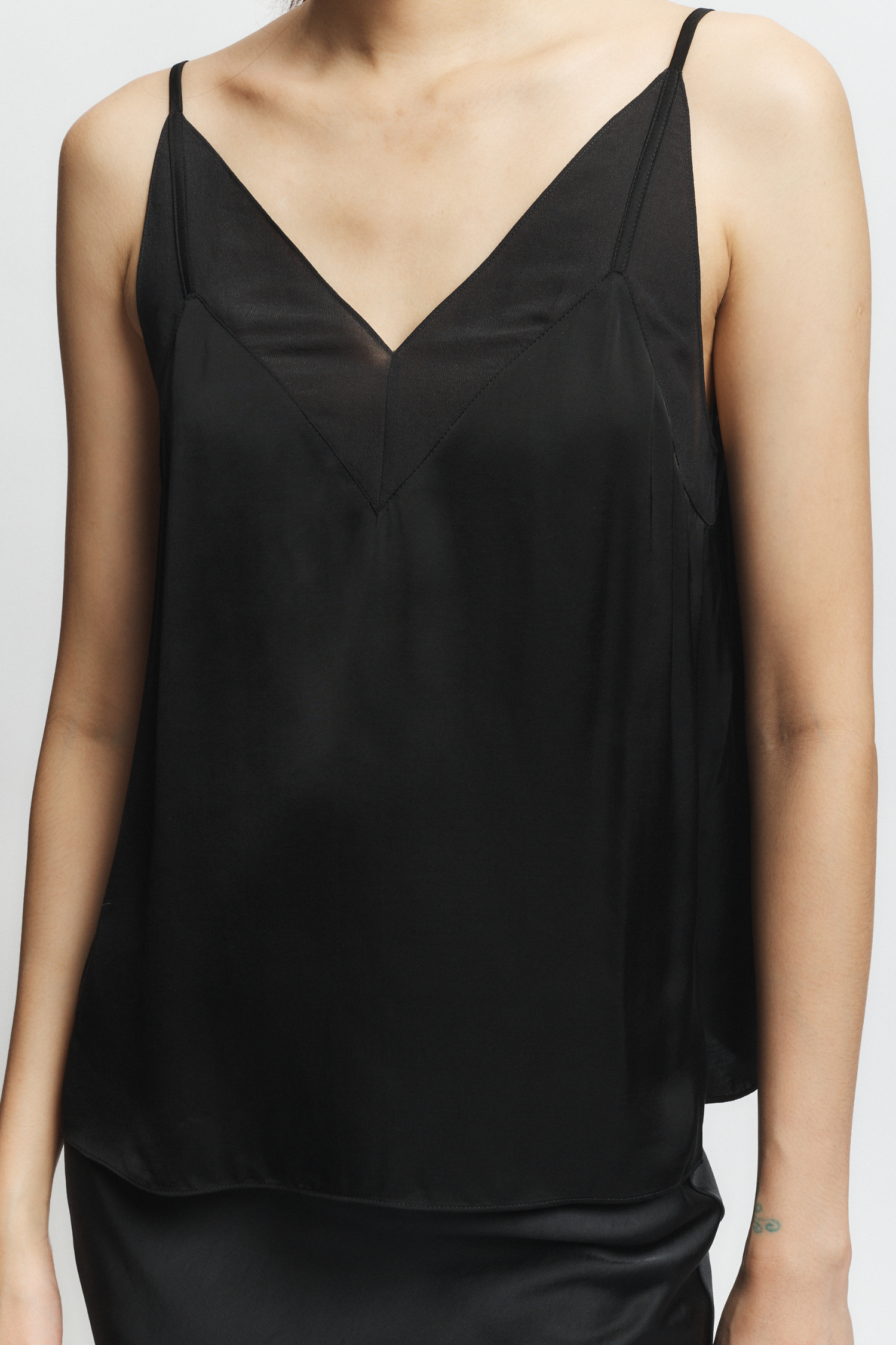 Odin Slip Top Black