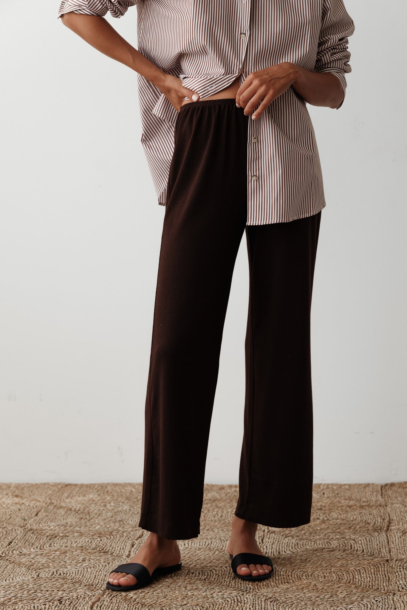 The Baby Rib Scallop Pant Espresso