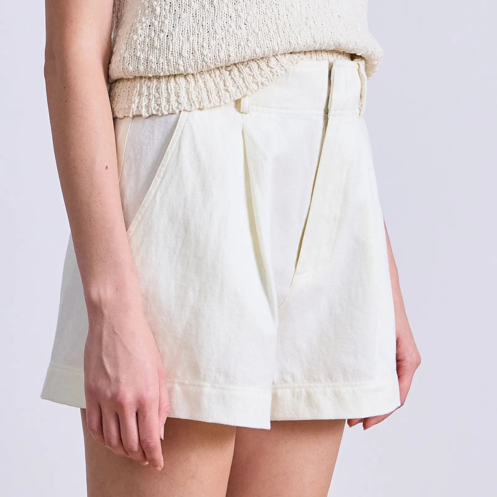 Short Bari Short Cream