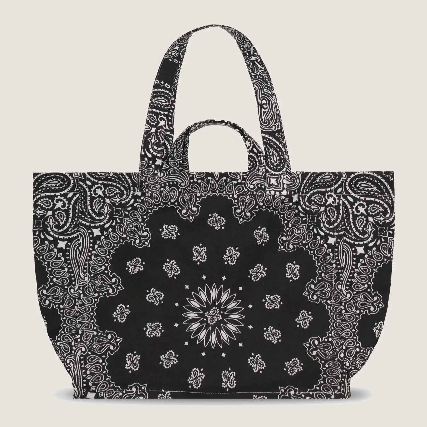 Maxi Cabas Matelasse LOVE All Black