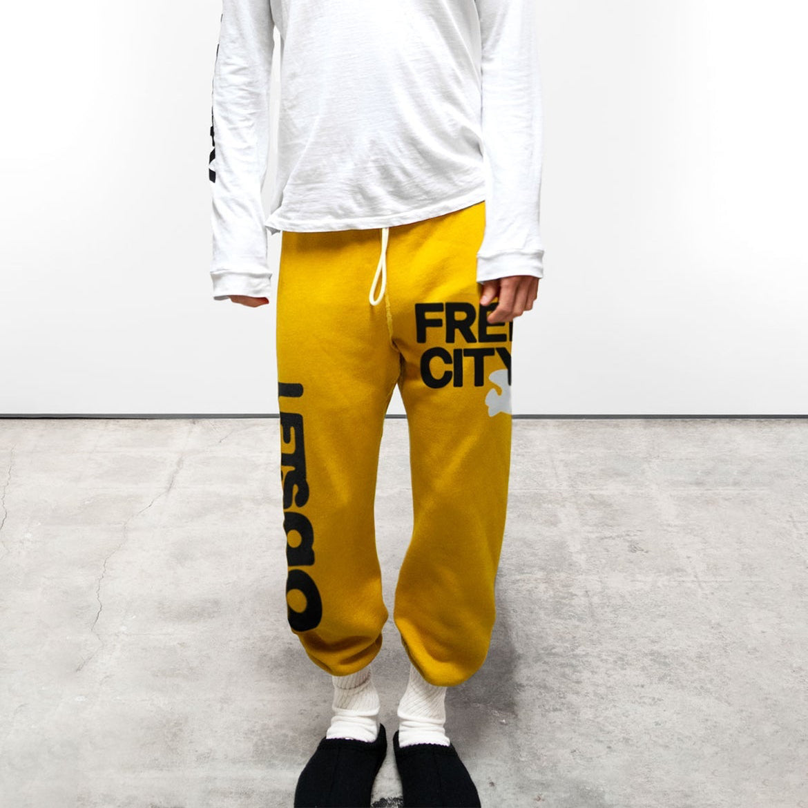 Circa'99 Letsgo Sweats Artyard Yellow