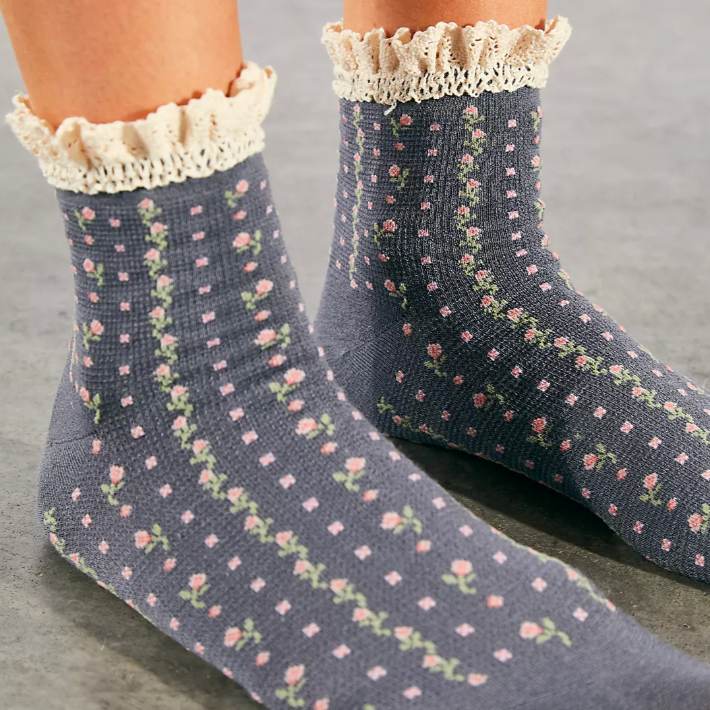 Rosebud Waffle Knit Sock