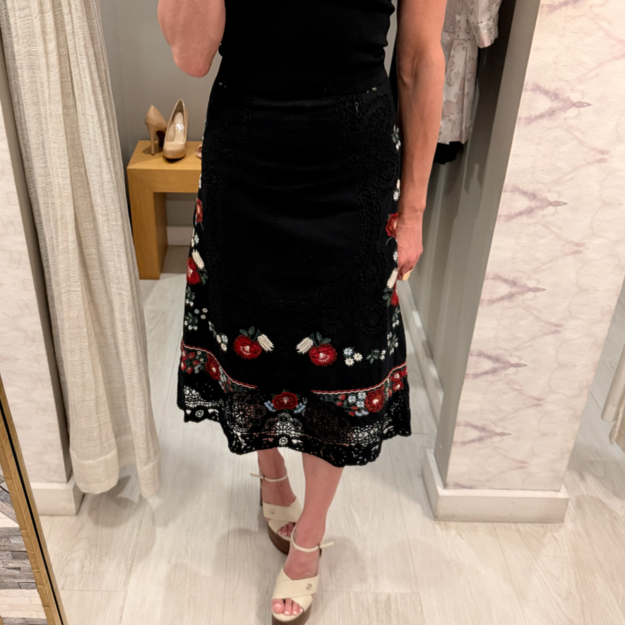 Rosaline Emb Midi Skirt Black