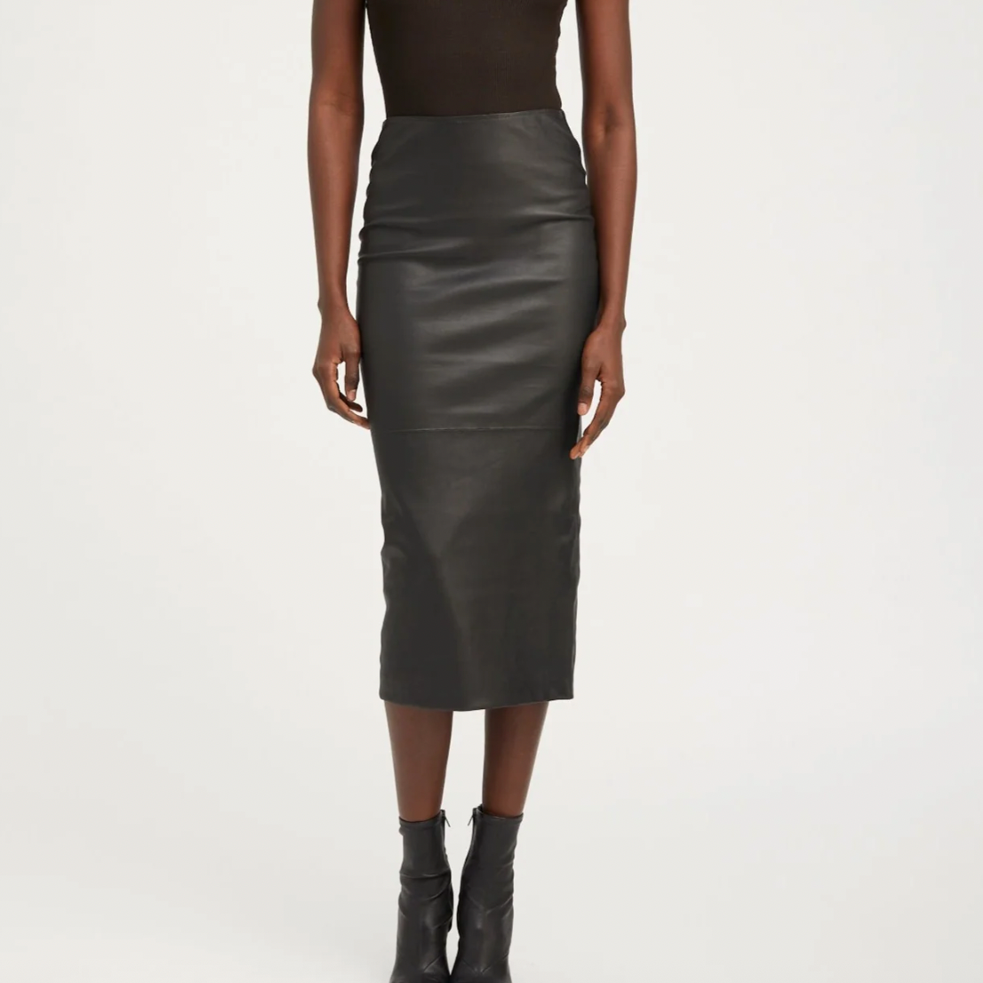 Tube Skirt Black
