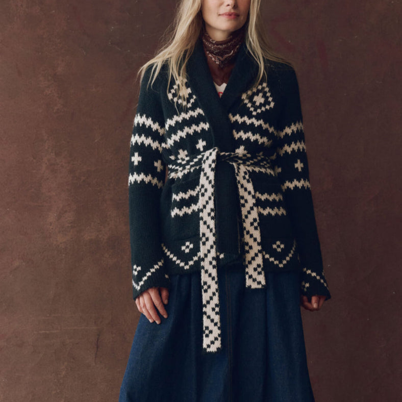 The Reversible Shepard Cardi Navy/Cream