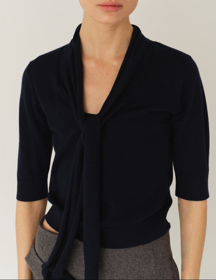 Bergen Scarf Knit Navy