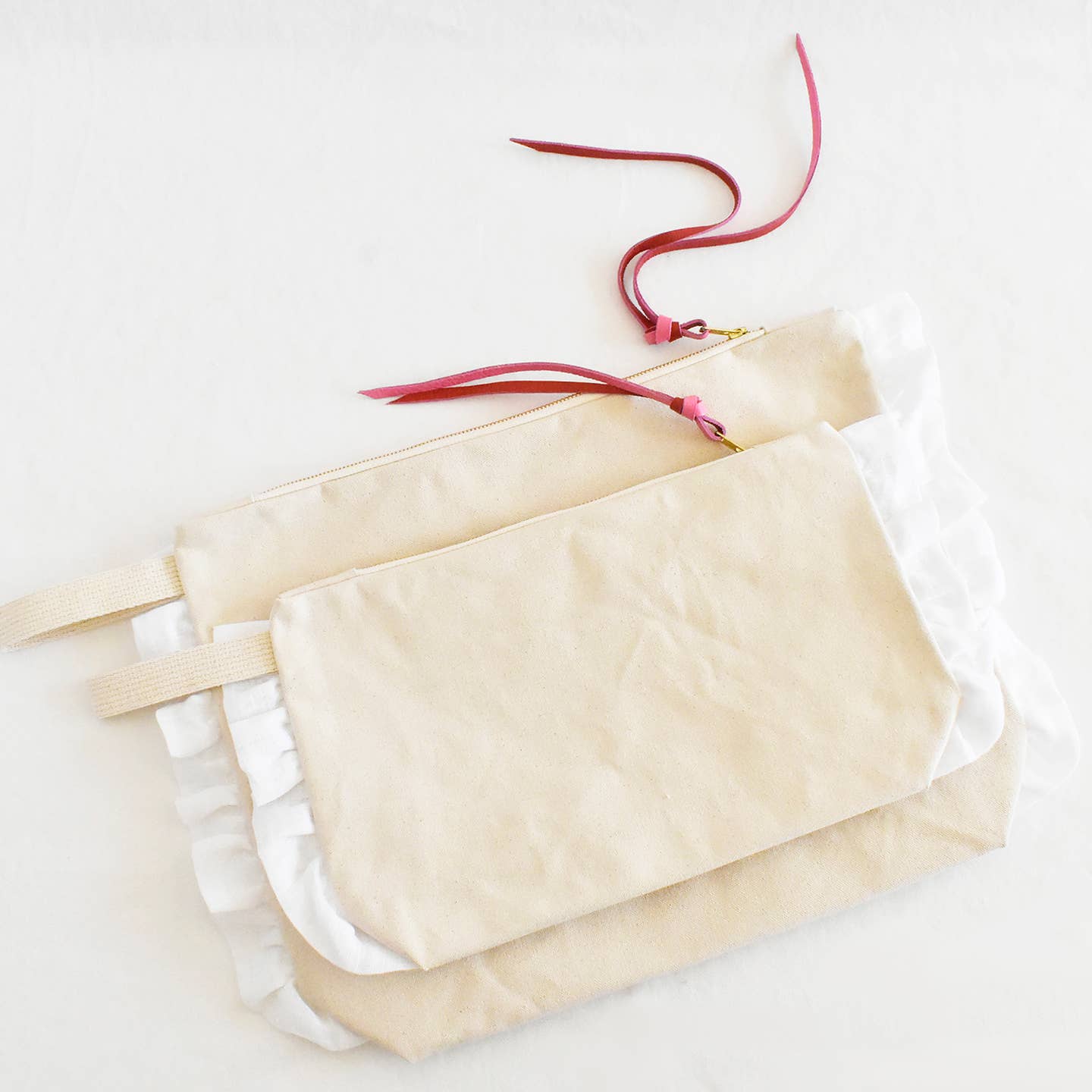 Ruffle Zipper Pouch Pink & Red