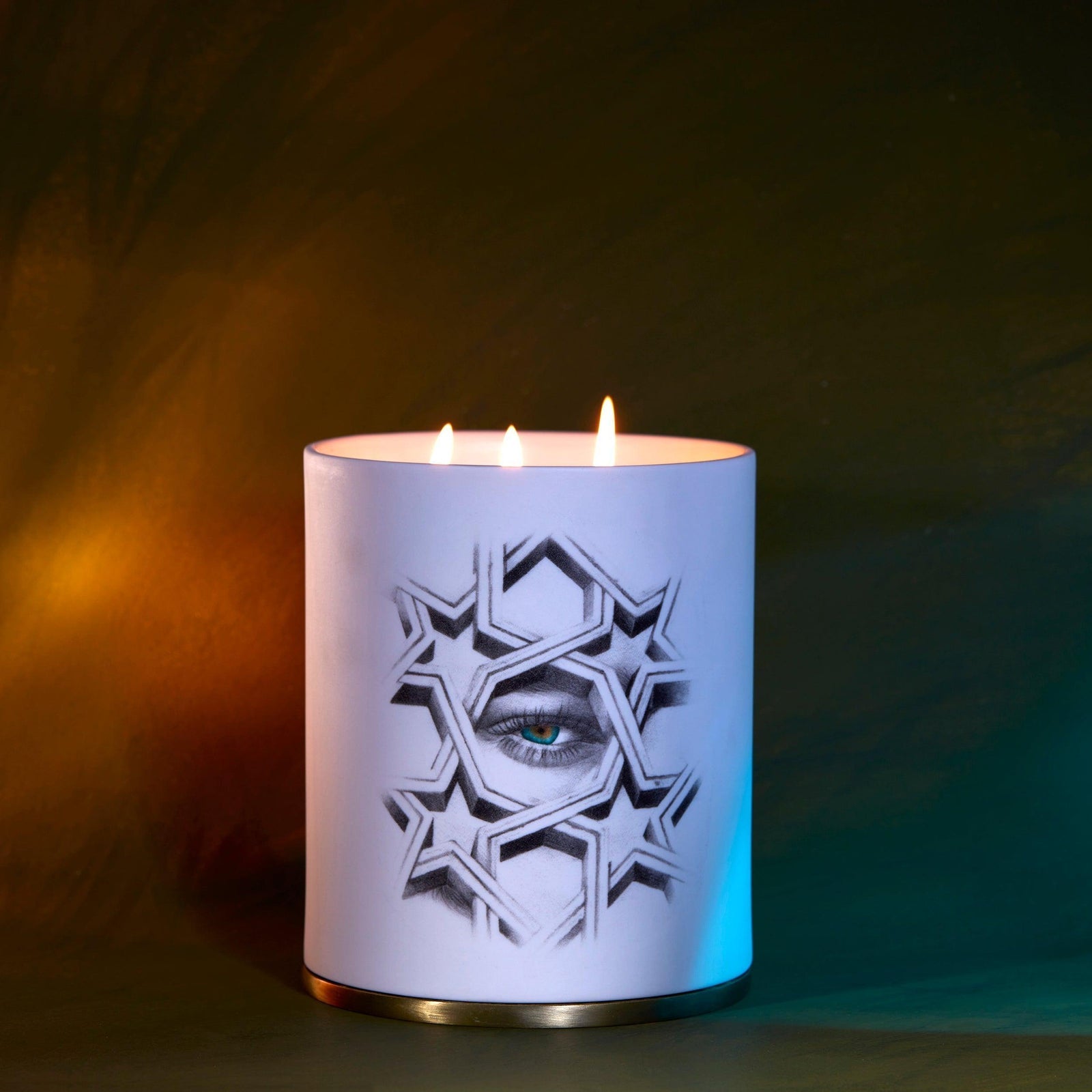 Grand Bazaar No. 30 Candle 3-Wicks White