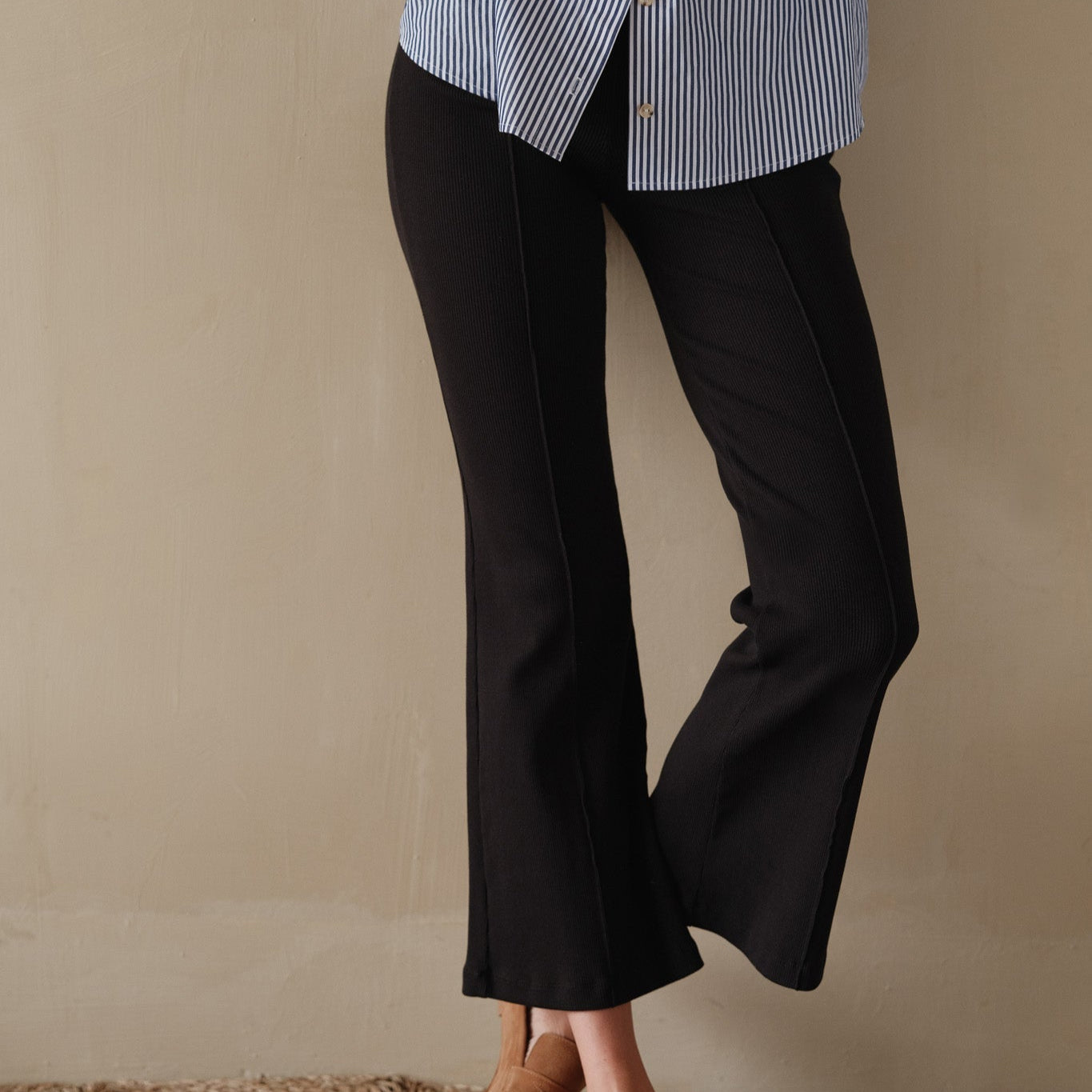 The Sweater Rib Kick Flare Jet