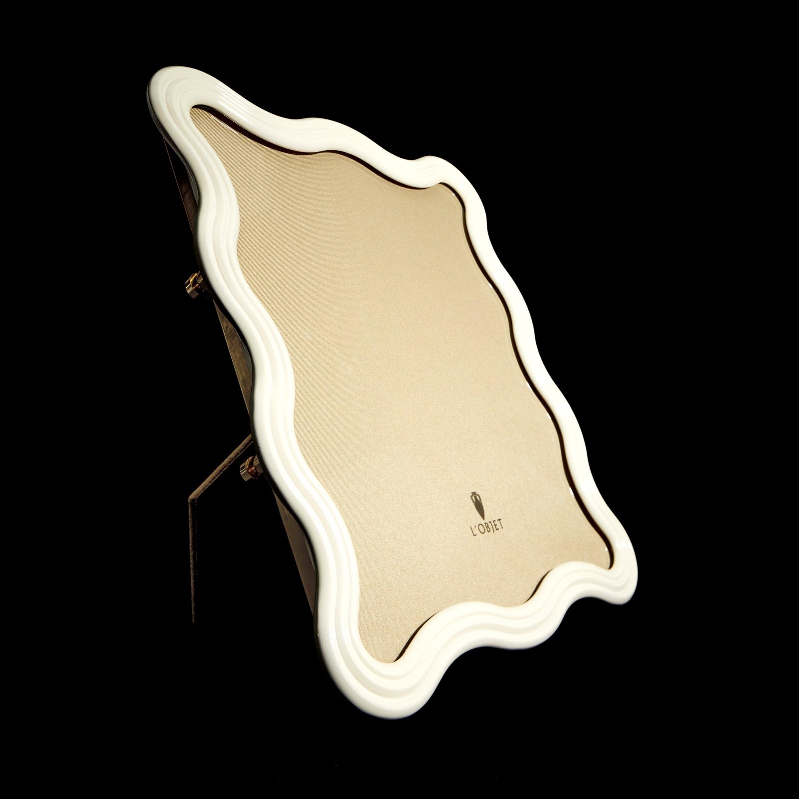Ripple Enamel Frame 5x7 White