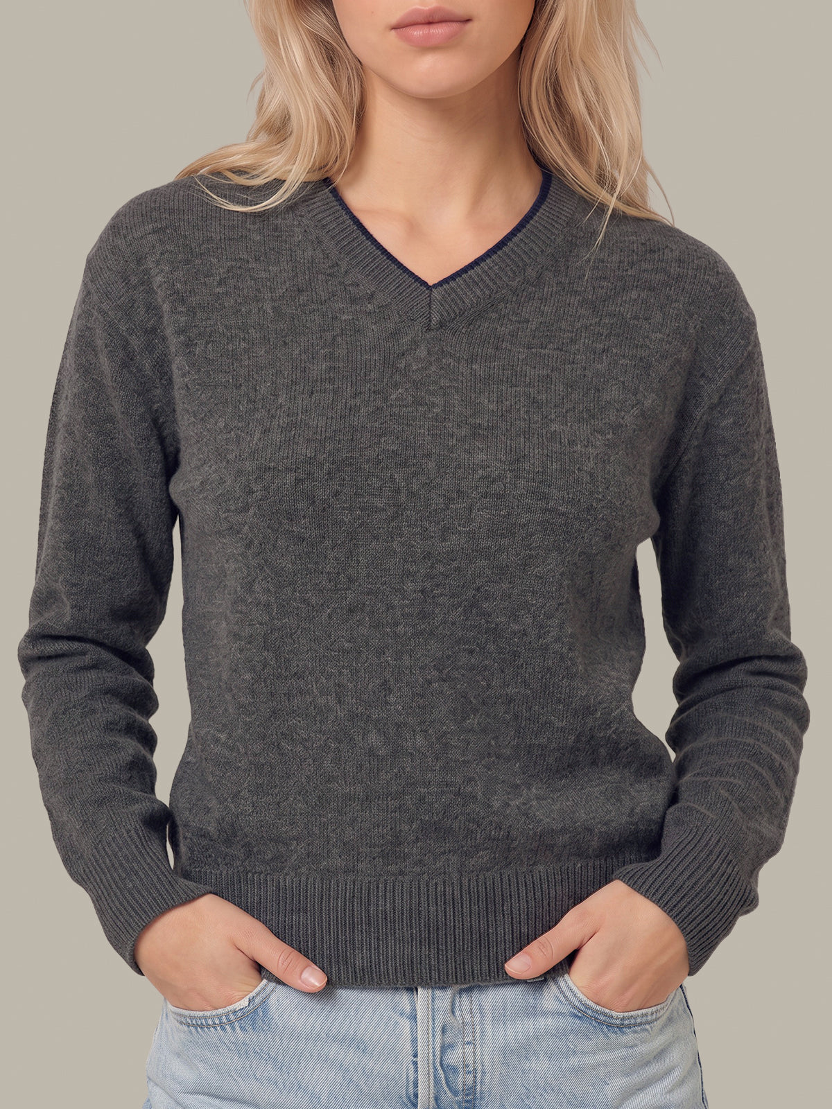 Sloane High V-Neck Pullover Grey Heather Combo