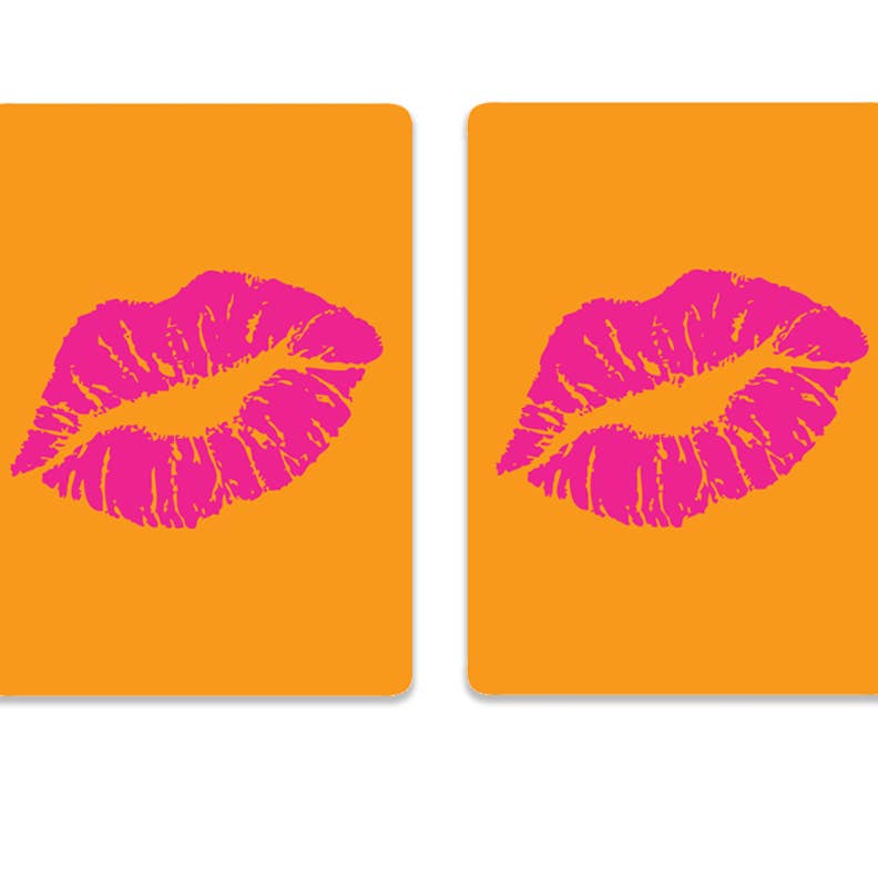 Playing Cards Lips Design | WELLGROUND