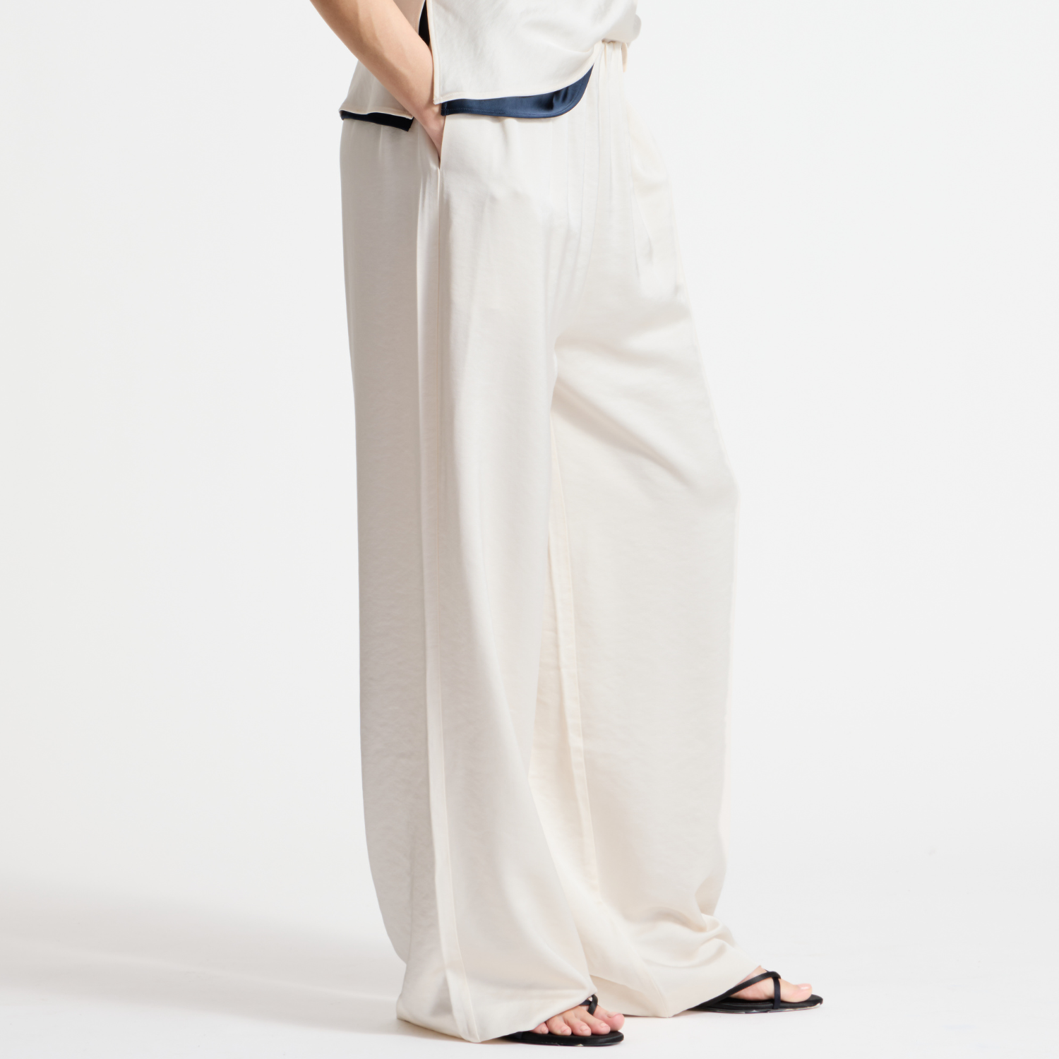 Paige Pull-On-Pant Ivory