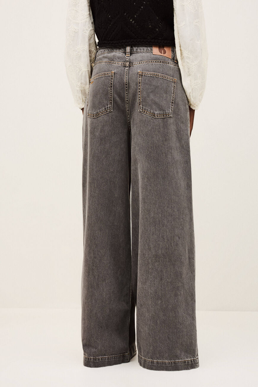 Yusc Jean Blackstone