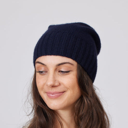 Classic Cashmere Slouch Hat Black