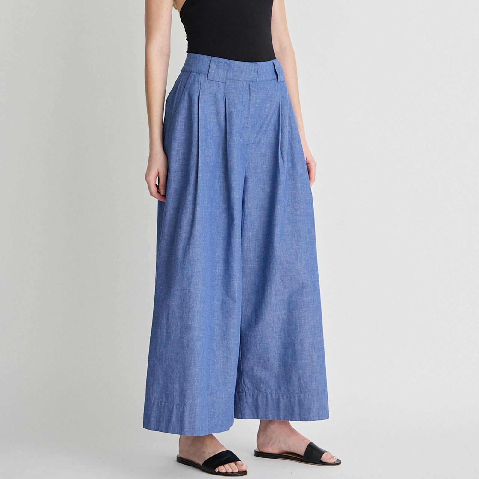 Elan Midrise Palazzo Pant Chambray