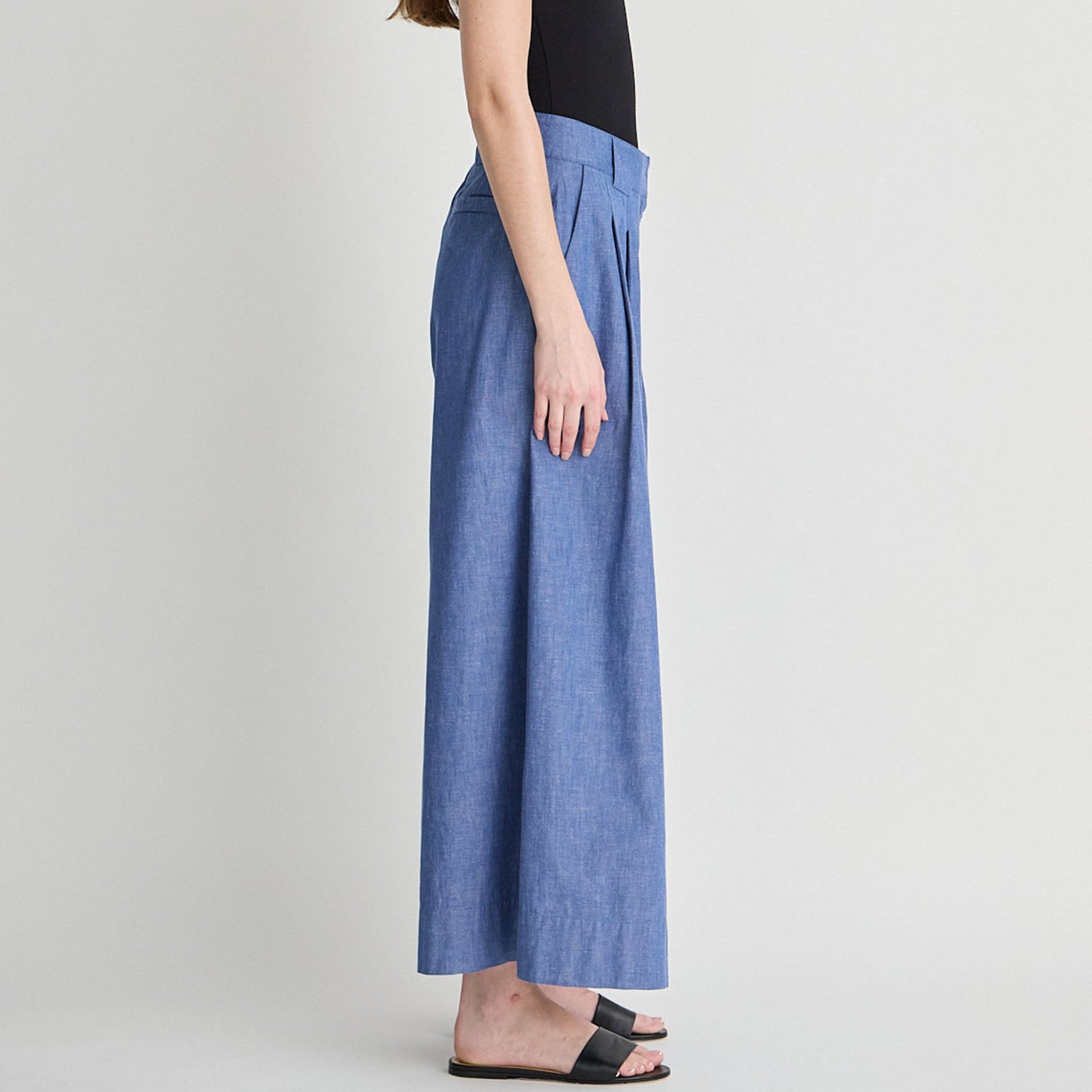 Elan Midrise Palazzo Pant Chambray