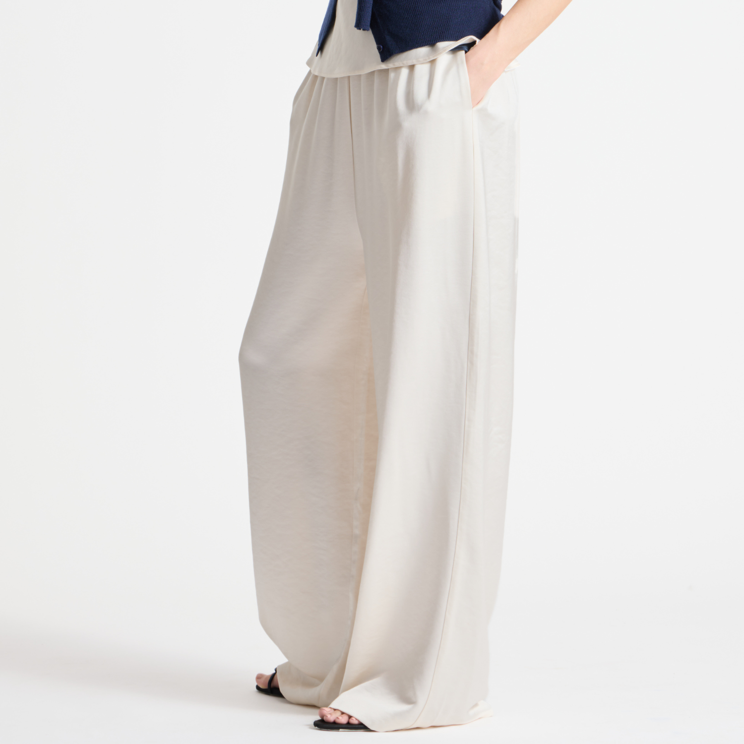 Paige Pull-On-Pant Ivory