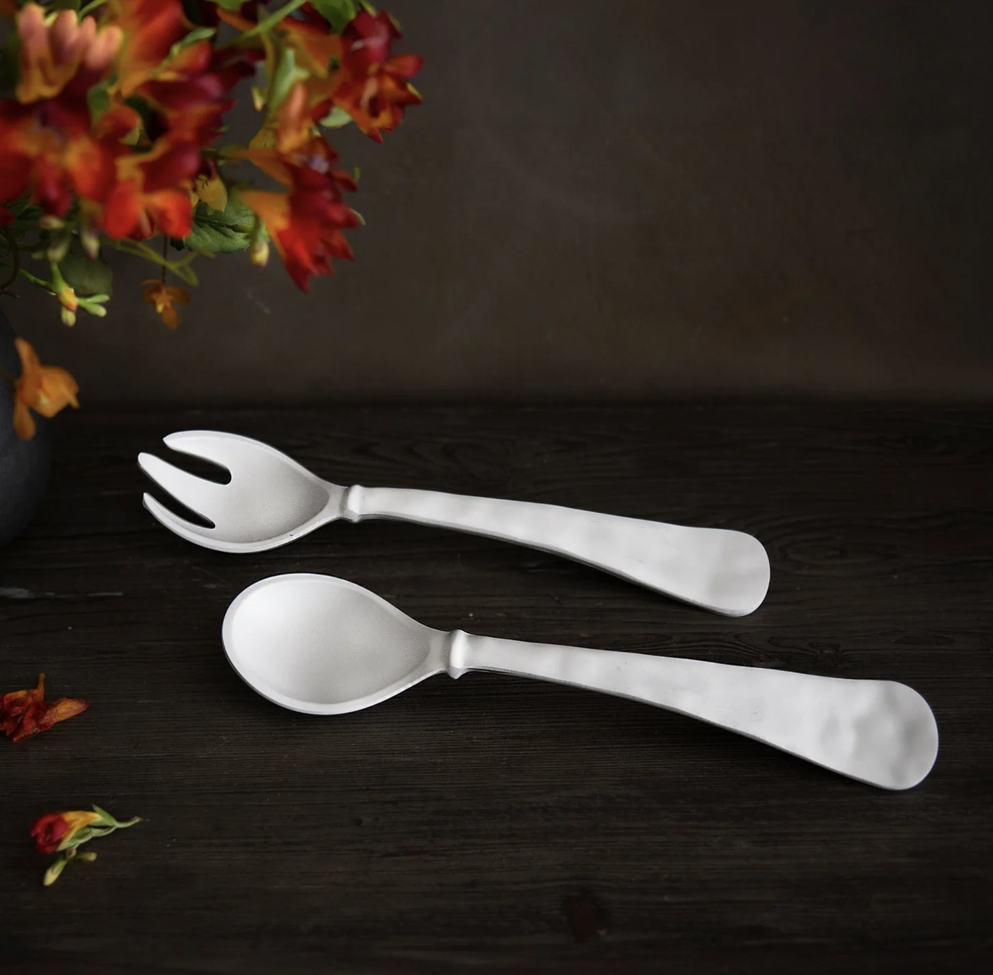 VIDA Nube Large Salad Servers (White)