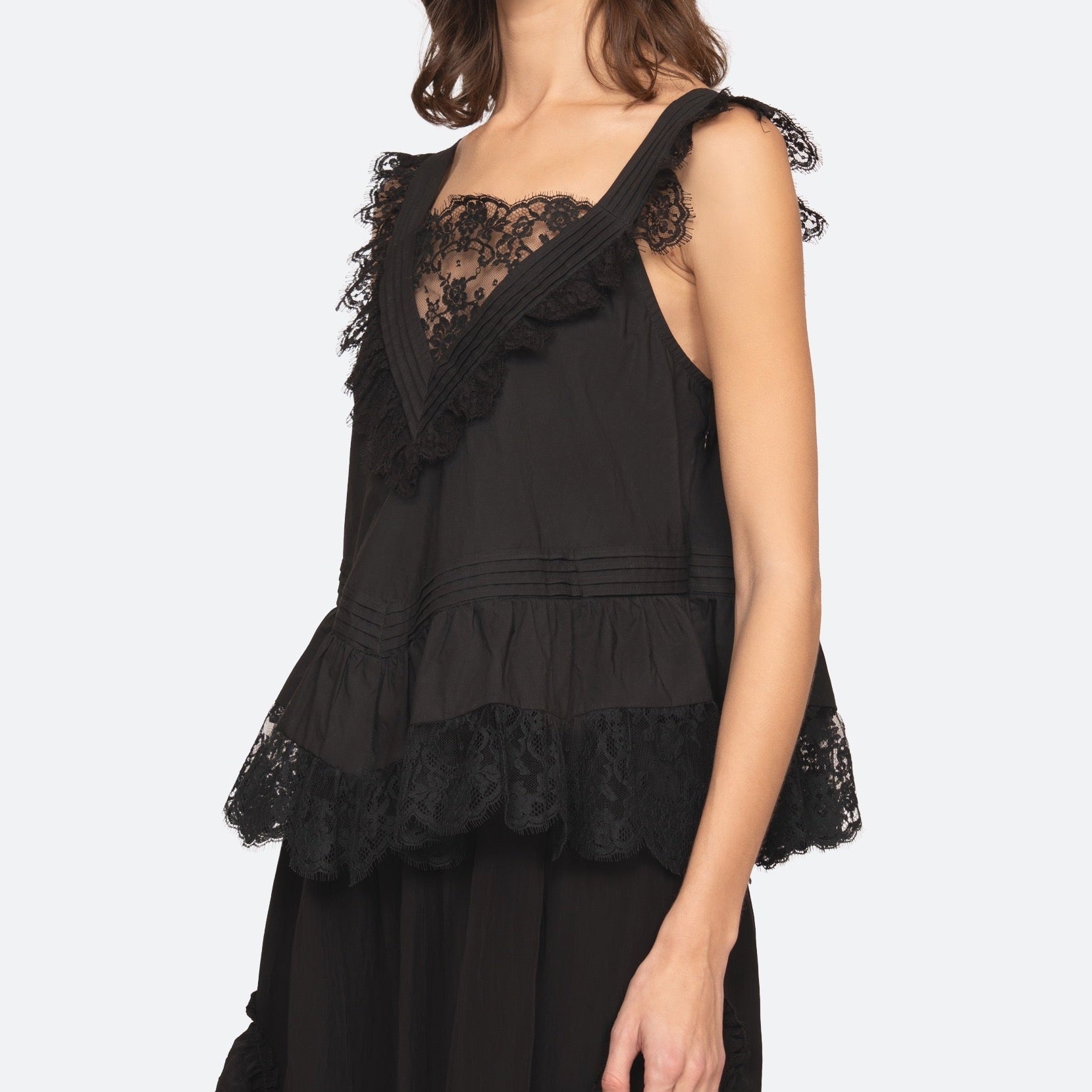 Hilda Solid Slvless Top Black