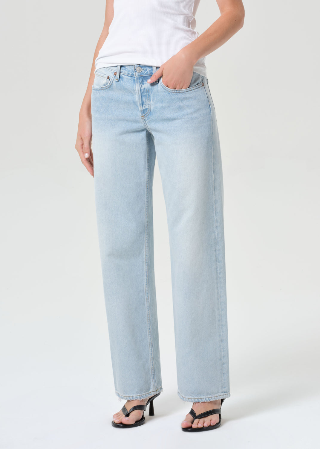 Low Rise Loose Amplify