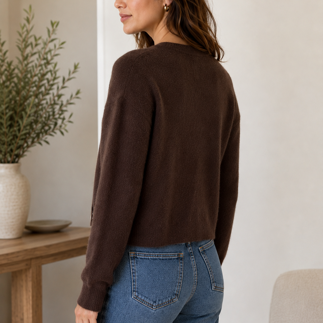 Amara Malou Cardi Americano