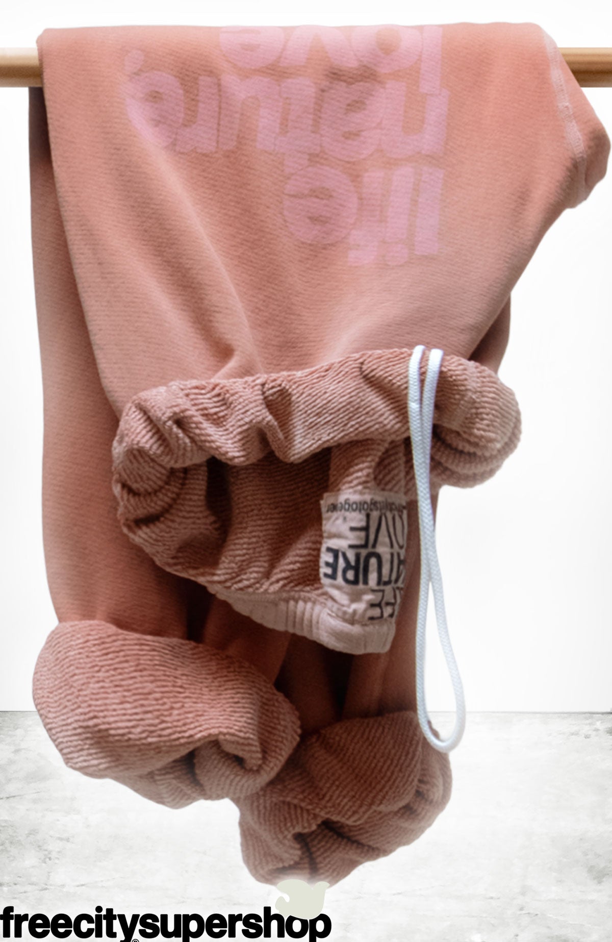 LNL Superyumm Supervintage Sweatpant Grapefruit Powder