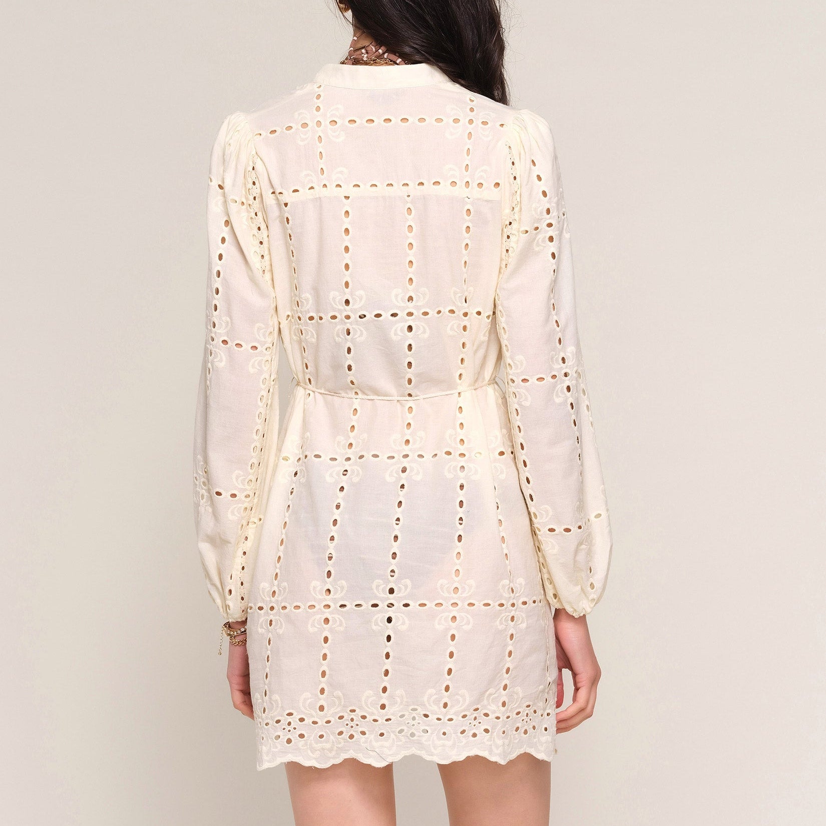 Neroni Coverup Ecru