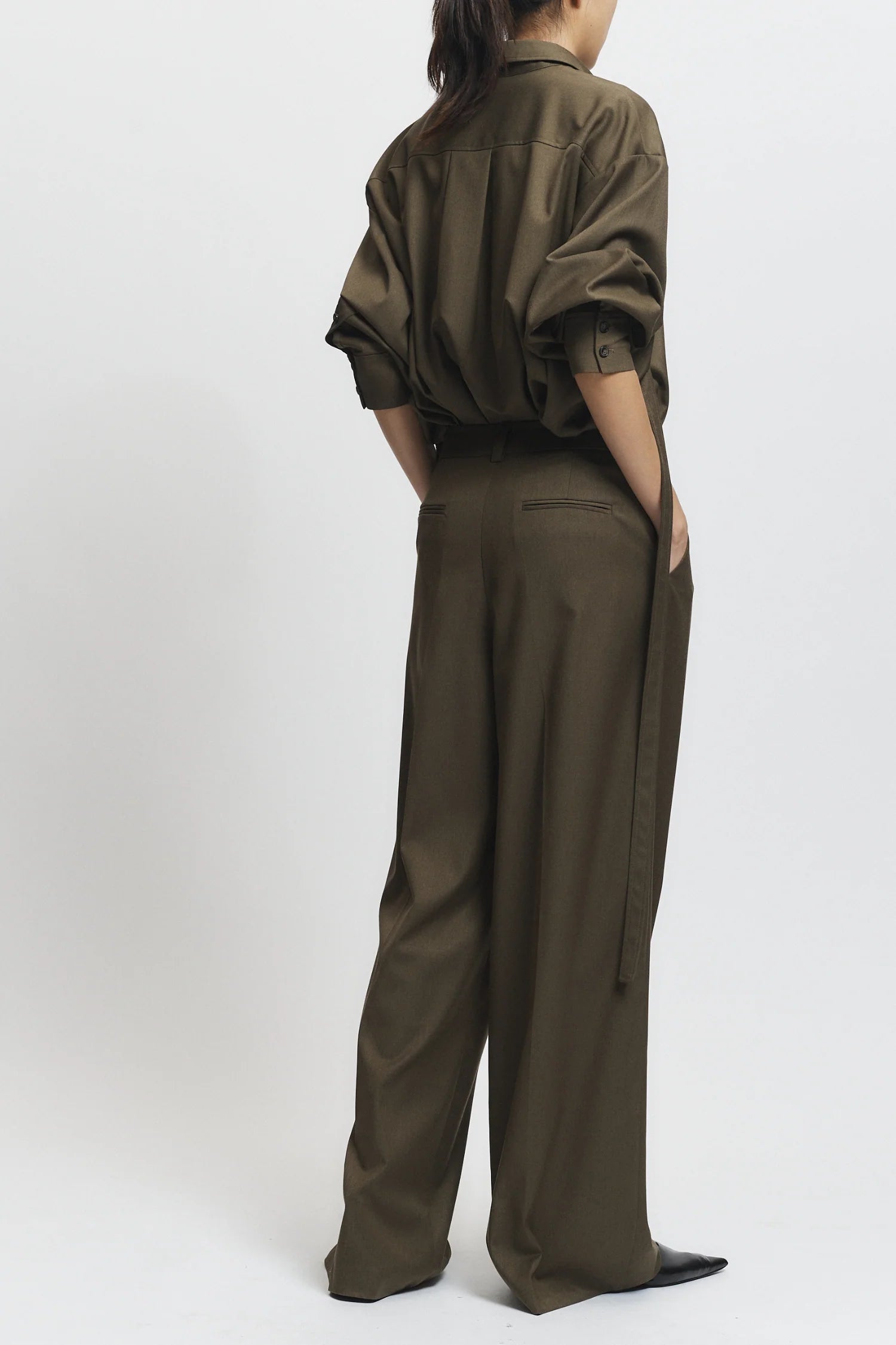 Eliam Wideleg Trouser Olive
