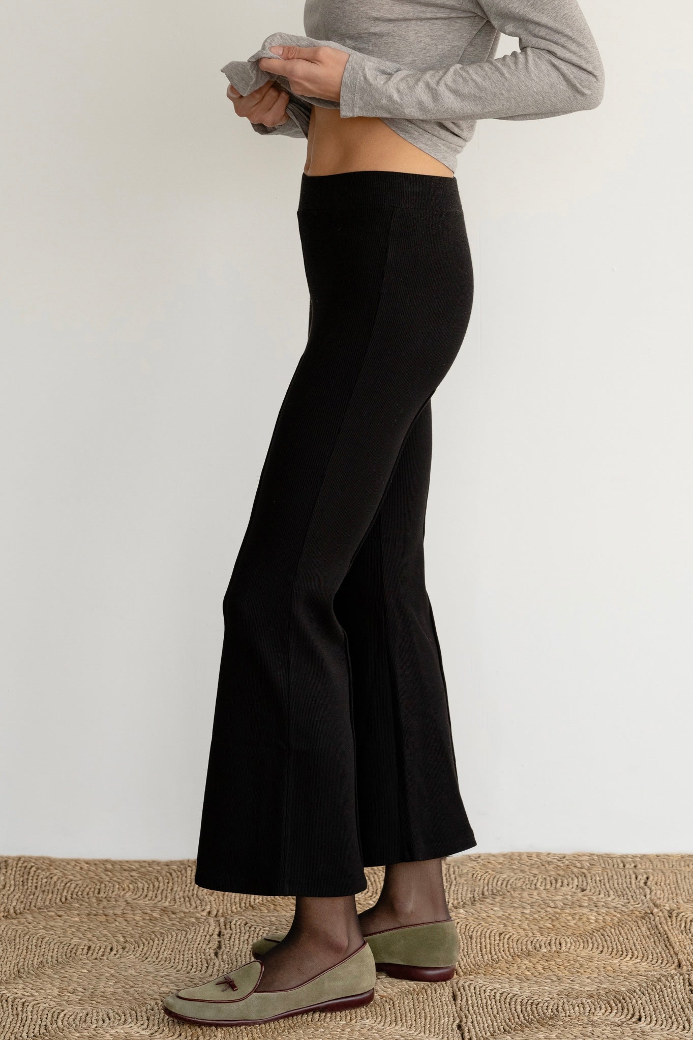 The Sweater Rib Kick Flare Jet