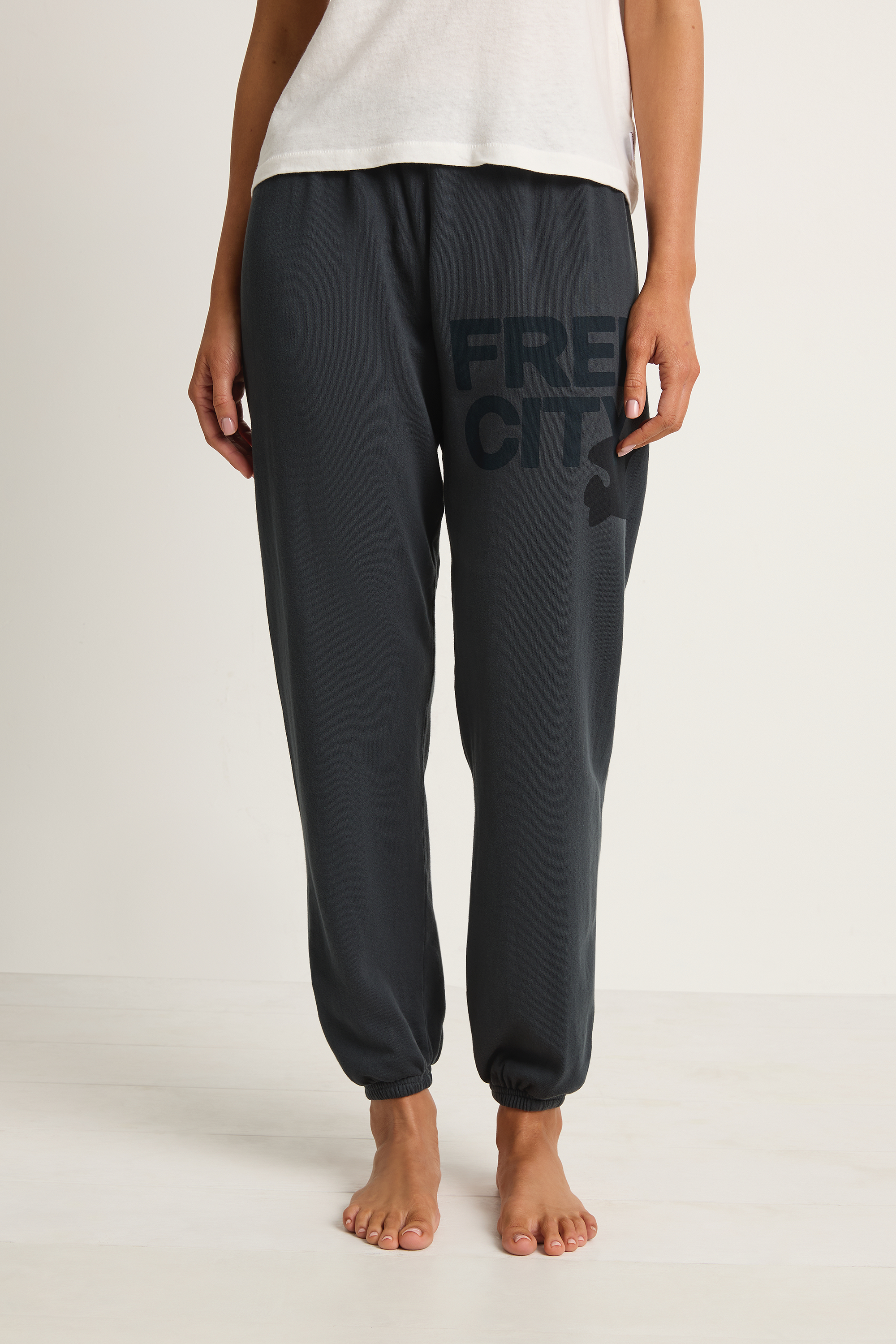 LNL Superyumm Supervintage Sweatpant Spacerocks Powder