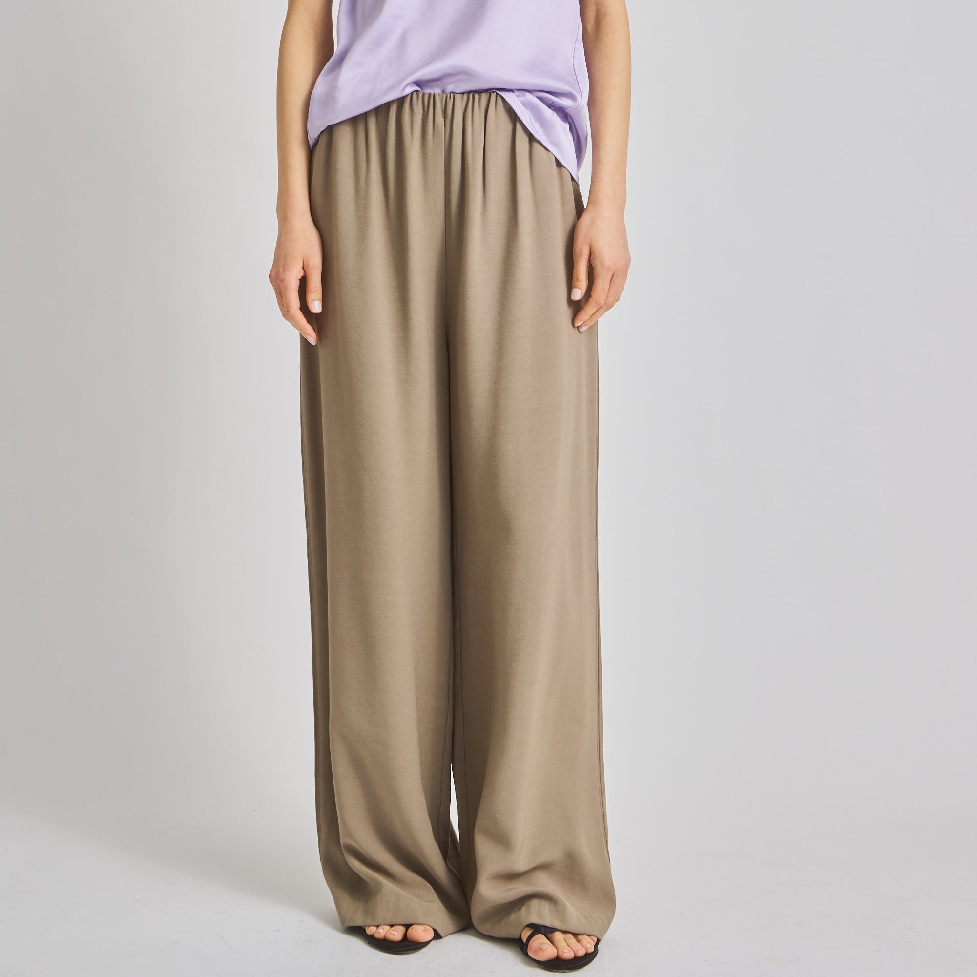 Matte Paige Pull-On-Pant Cobblestone