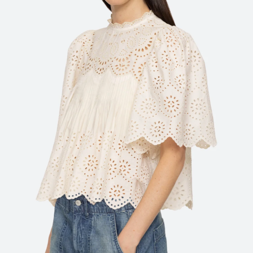 Lainey Embroidery S/Slv Top Cream