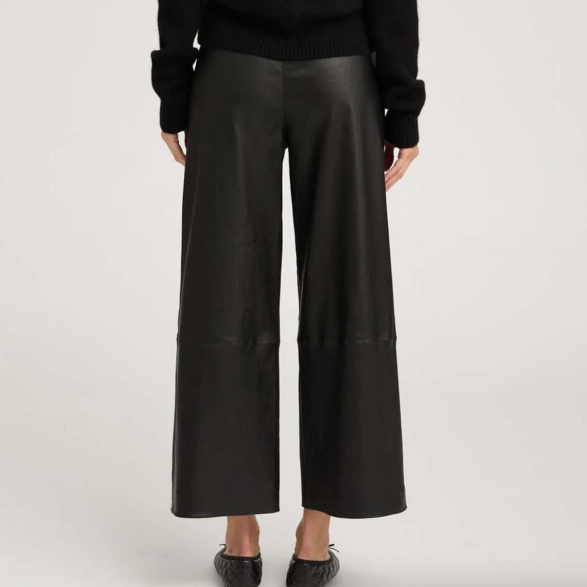 Cropped Baggy Pants Black