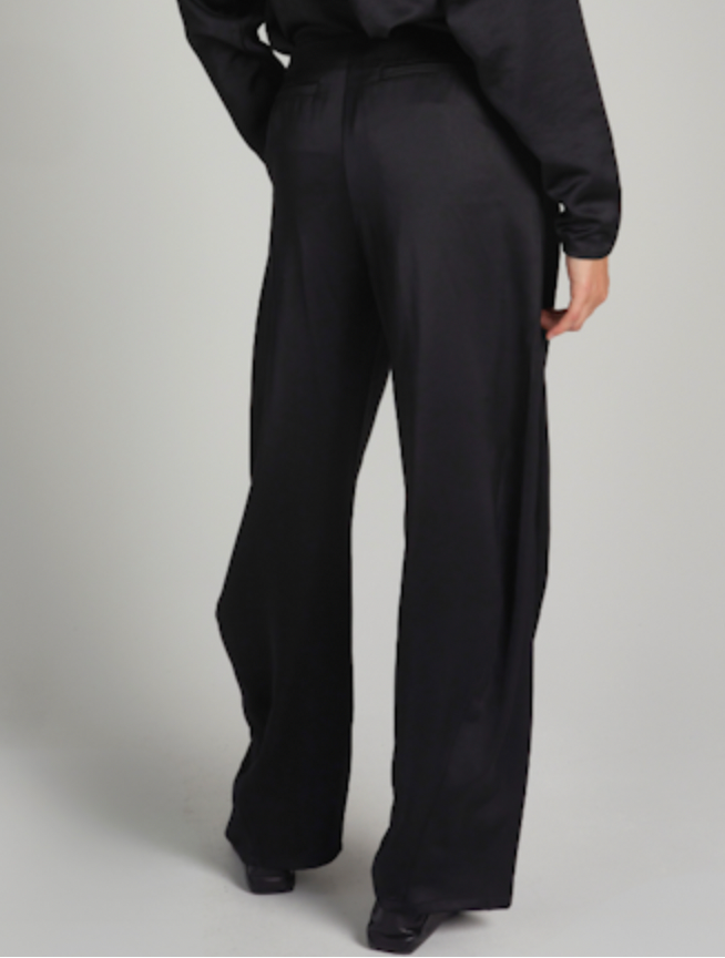 Lance Zipper Pant Black