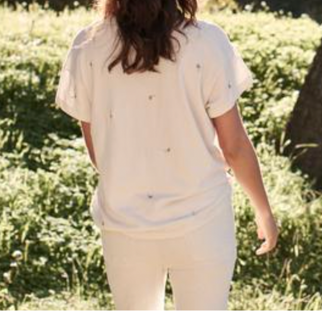 The Boxy Crew Emb Roses Washed White