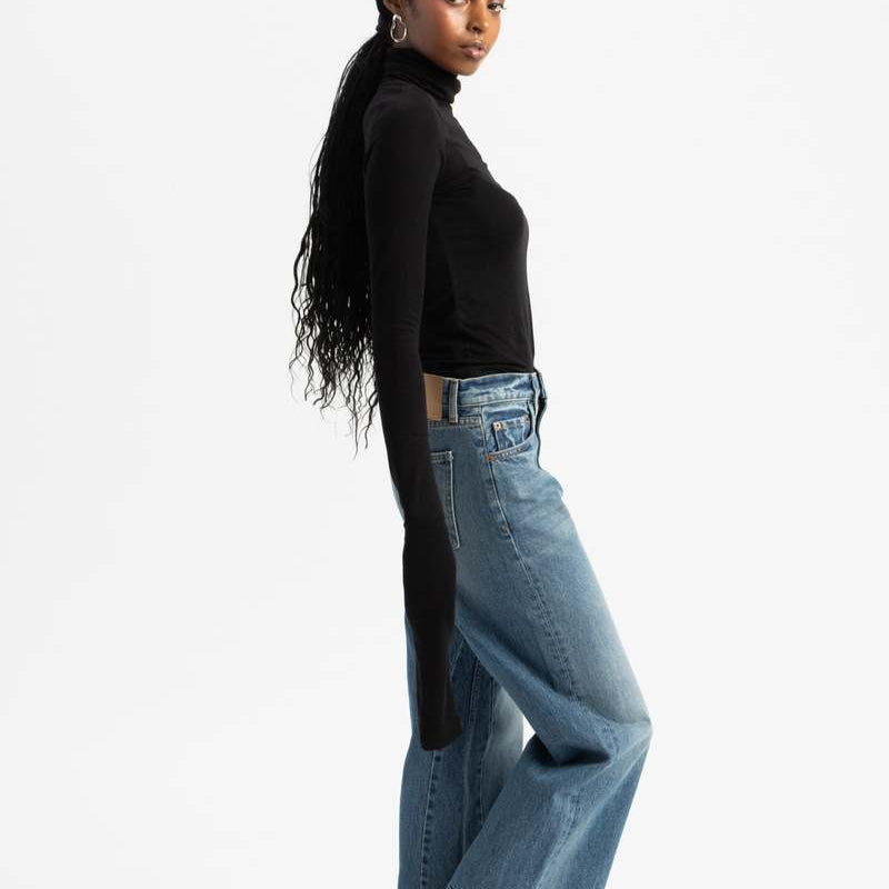 Bree Turtleneck Black