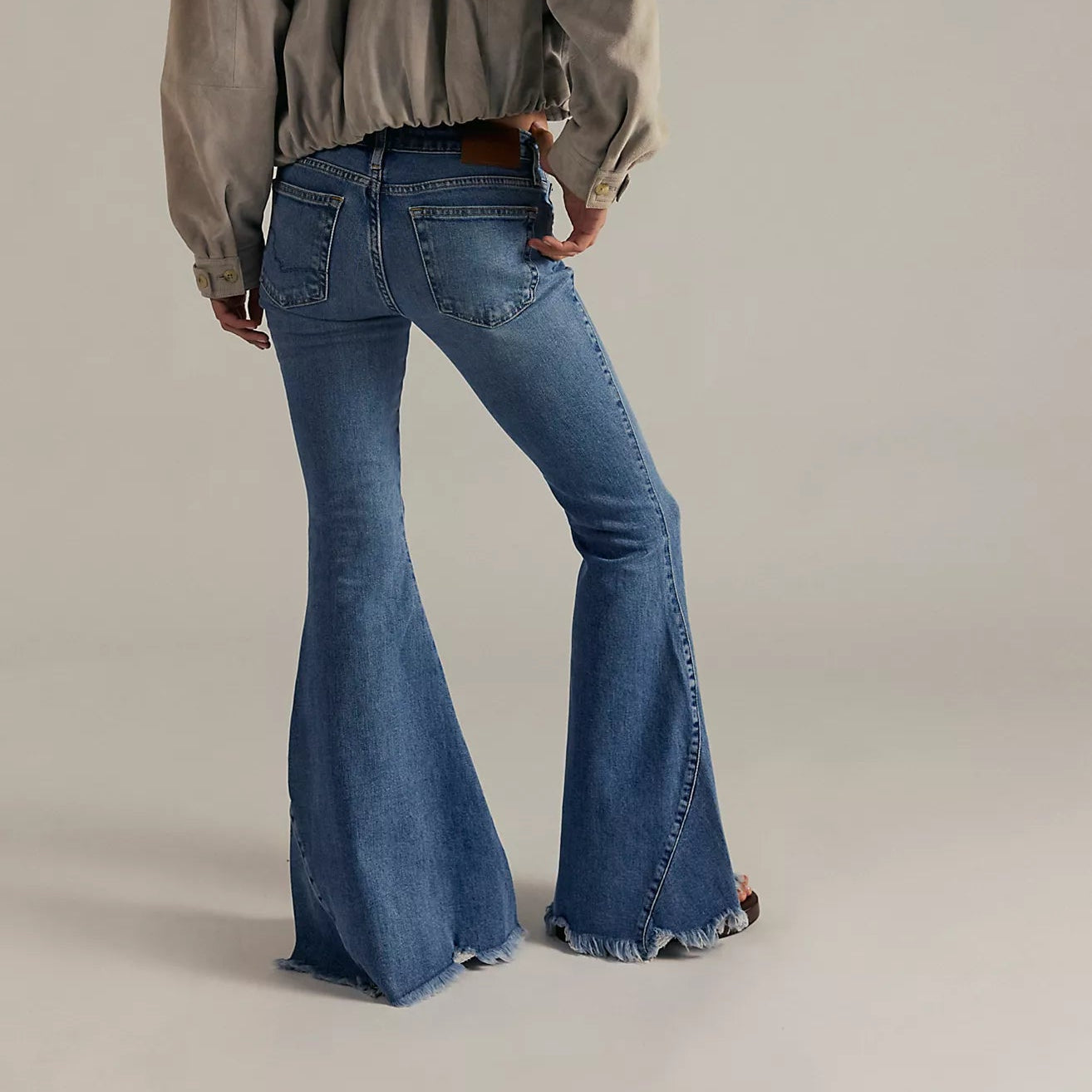 Emre Flare Jean Poppy Blue