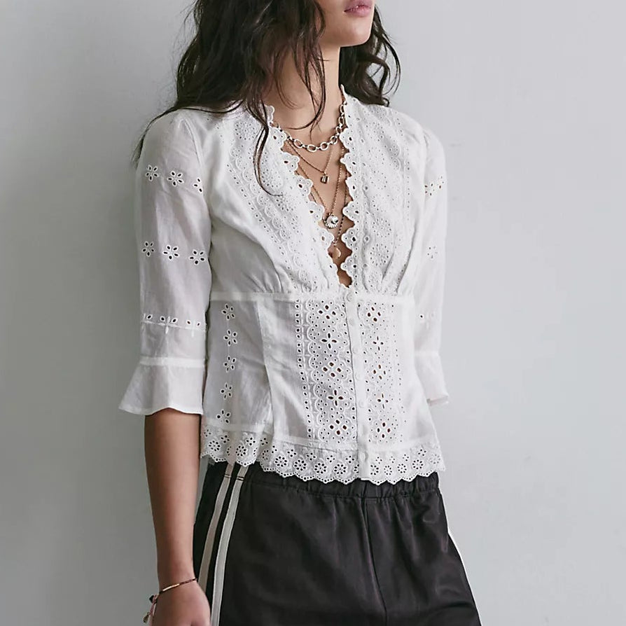 Salone Eyelet Top Clean Ivory