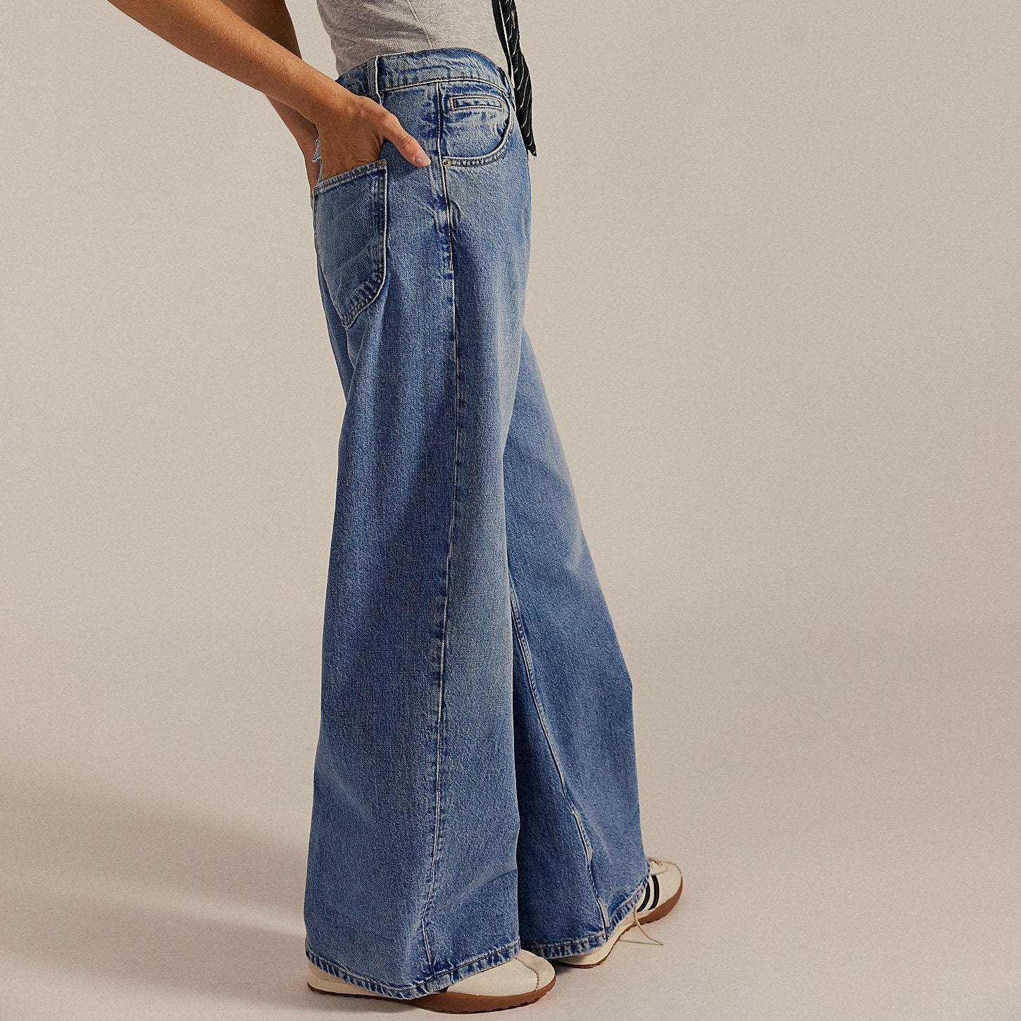 Alia Wide Leg Beacon