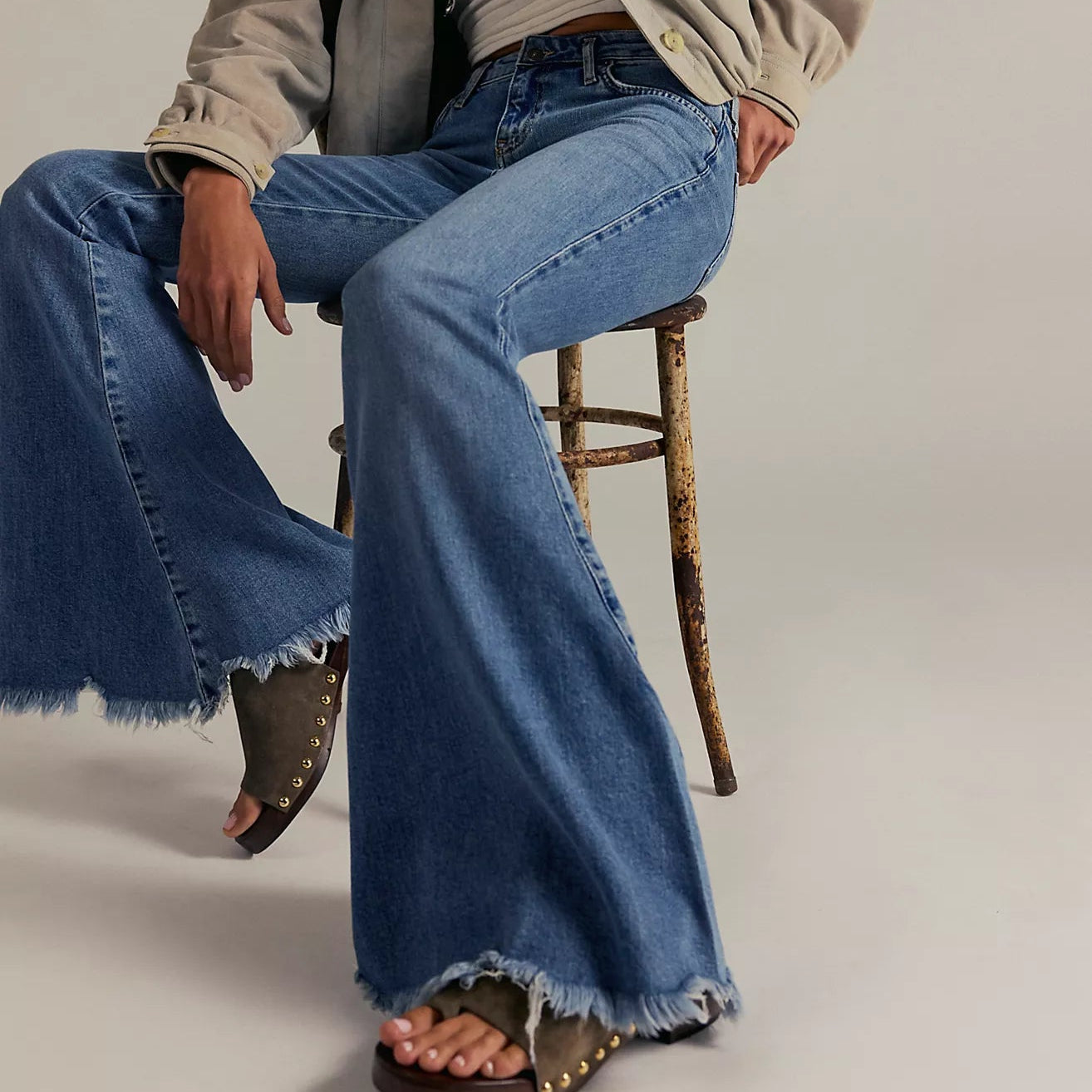 Emre Flare Jean Poppy Blue
